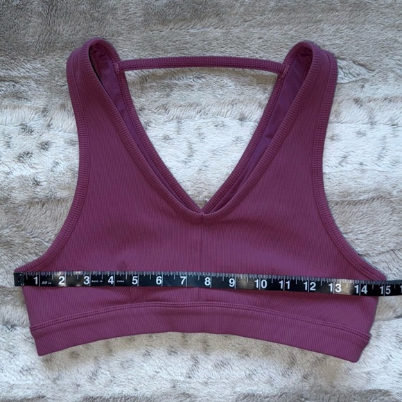 Alo Yoga Togetherness Sports Bra Size L - Picture 8 of 11